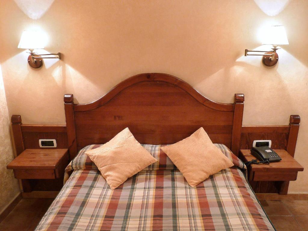 Hotel Bellpi Andorra la Vella Room photo