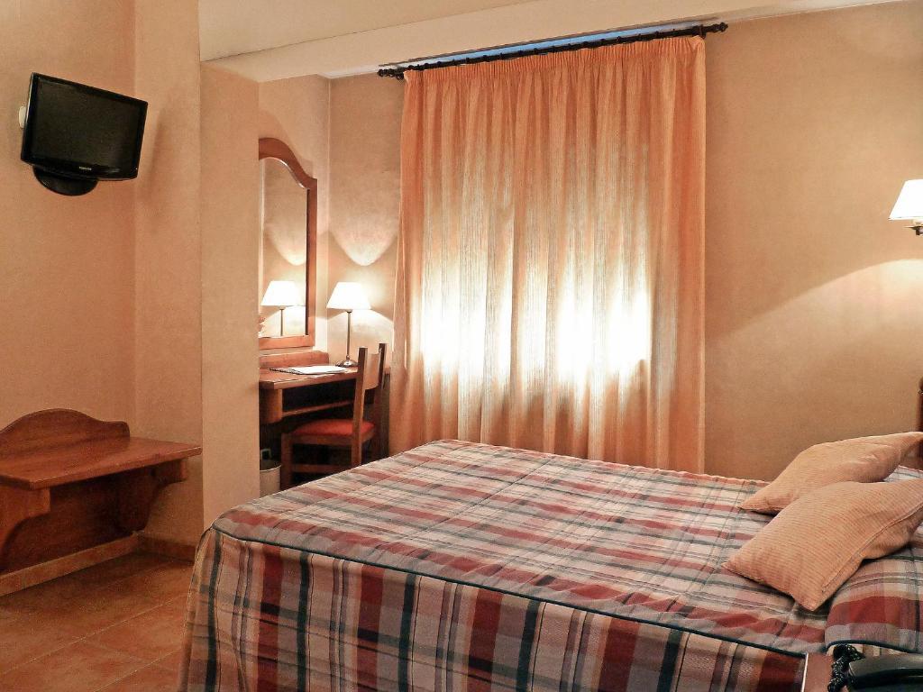 Hotel Bellpi Andorra la Vella Room photo